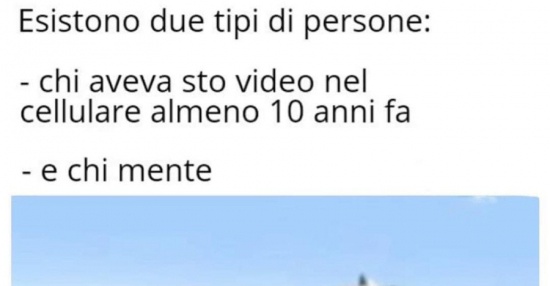 Esistono Due Tipi Di Persone Besti It Immagini Divertenti Foto